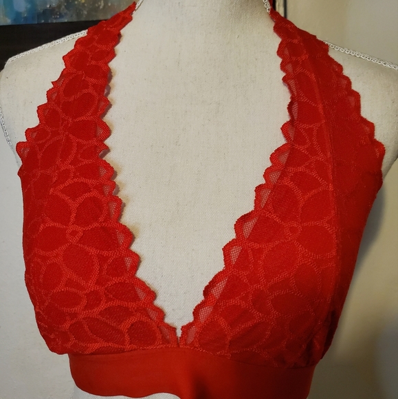 Victoria's Secret Lace Halter Bralette - Picture 6 of 7
